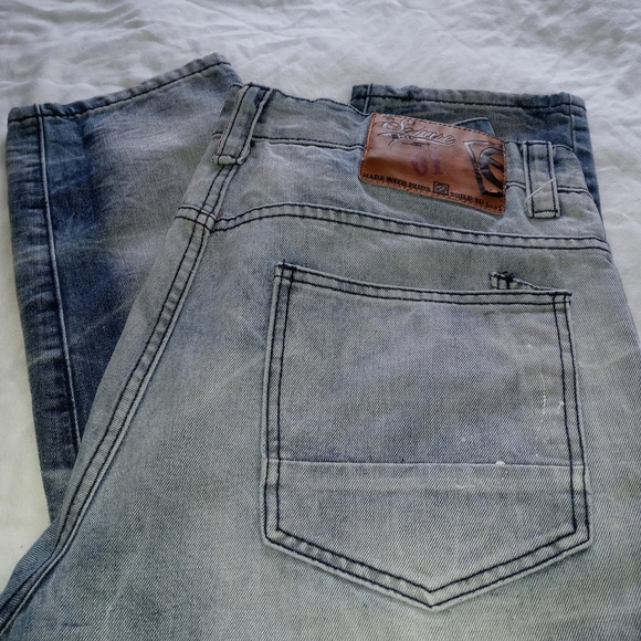 Square Zero Skinny Jeans - Picture 8 of 9